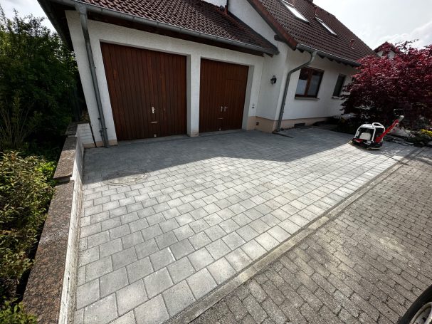 Neugestaltete Hofeinfahrt - Ulm